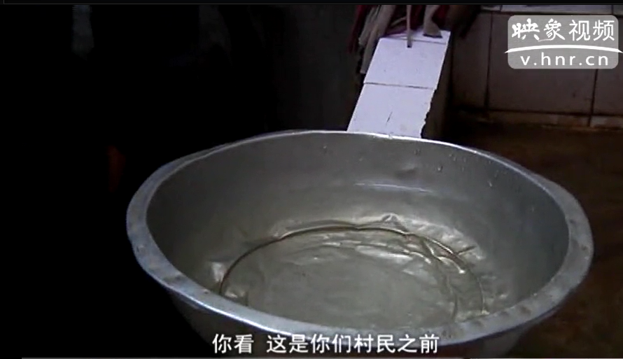 帶“豬糞味”的自來(lái)水還要喝多久？