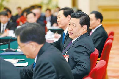 2014年3月9日，習(xí)近平參加十二屆全國人大二次會(huì)議安徽代表團(tuán)的審議。